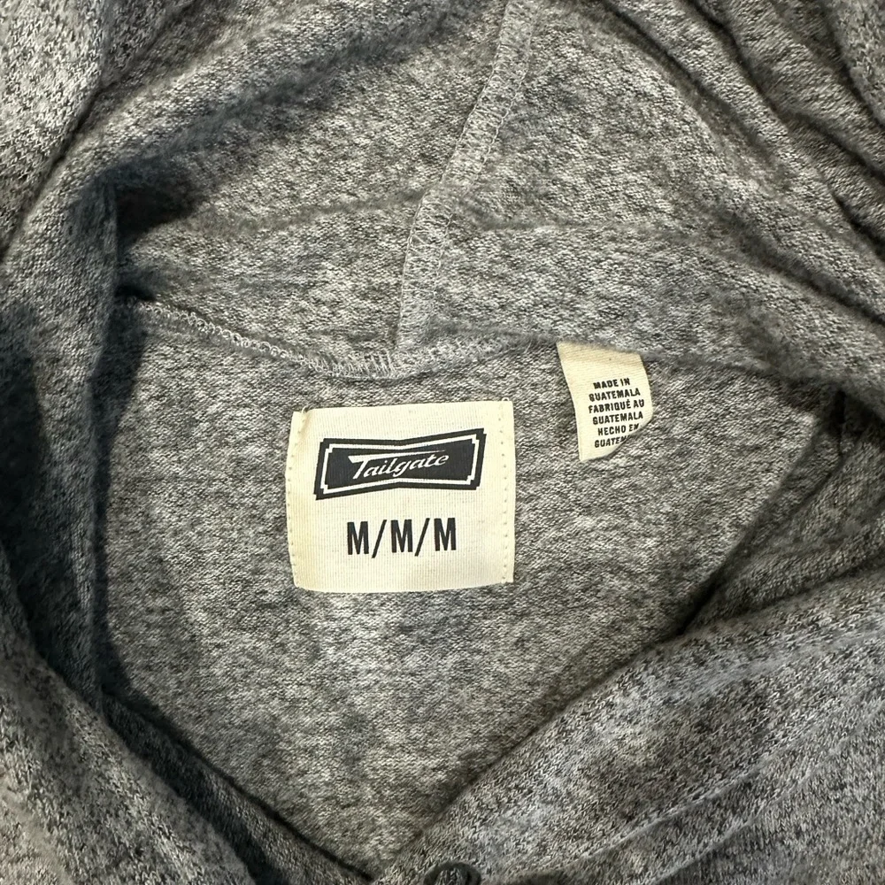 Red Sox sweatshirt - Picture 4 of 4